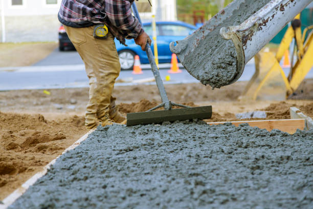 Best Concrete Driveway Installation in Sealy, TX